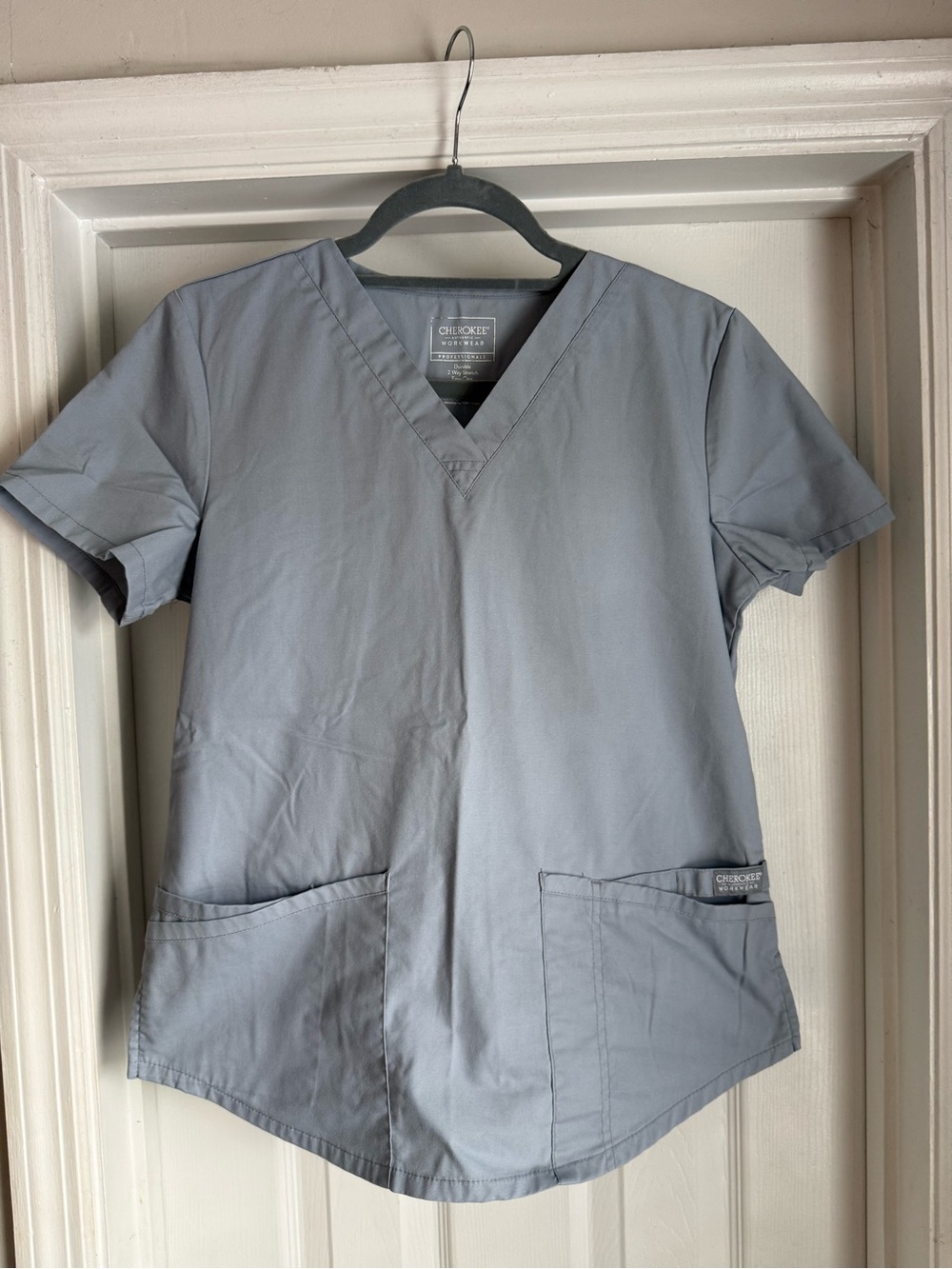 Cherokee Workwear Women’s Gray Scrub Set